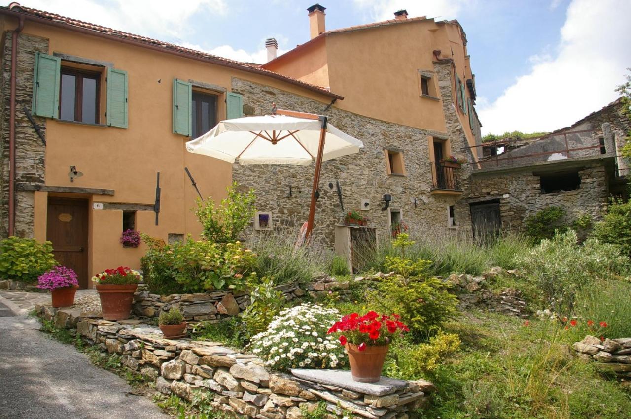 Villa Casa Vittorina Cesio Esterno foto