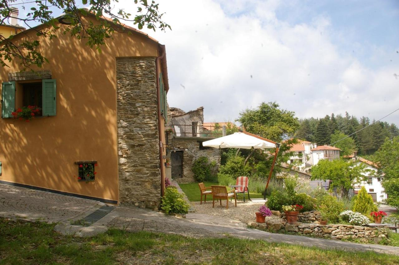 Villa Casa Vittorina Cesio Esterno foto