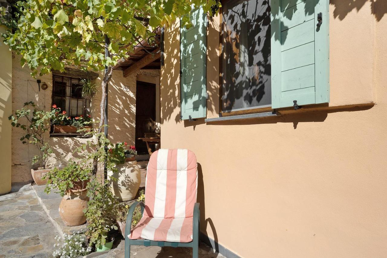 Villa Casa Vittorina Cesio Esterno foto